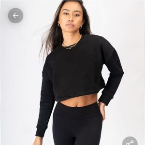 Paragon Cropped Pullover